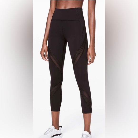 lululemon athletica Pants - 💥PRICE DROP💥 Bootcamp Ready Tight 25"